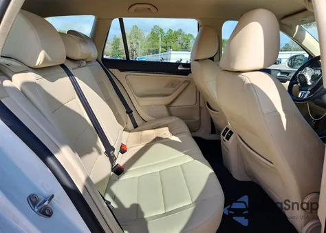 2014 Volkswagen Jetta Tdi from USA, damaged, VIN 3VWML7AJ6EM618630